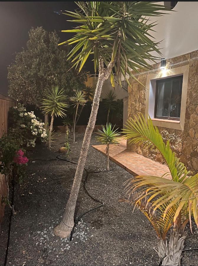 Villa Eva - New To The Market, Fully Refurbished Licensed Villa - Private Pool Caleta De Fuste Kültér fotó